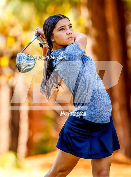 Thumbnail 3 in NCHSAA 4A Finals (Round 1) photogallery.
