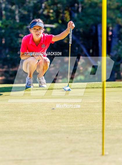 Thumbnail 1 in NCHSAA 4A Finals (Round 1) photogallery.