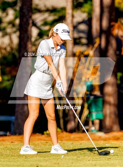 Thumbnail 3 in NCHSAA 4A Finals (Round 1) photogallery.