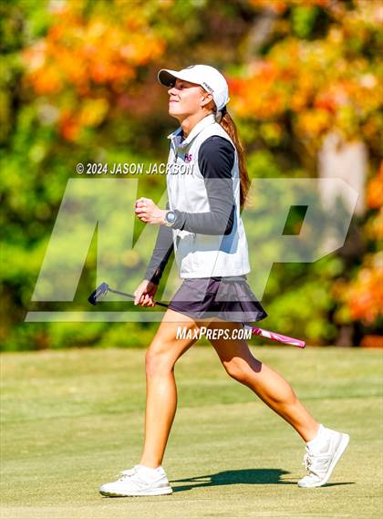 Thumbnail 2 in NCHSAA 4A Finals (Round 1) photogallery.