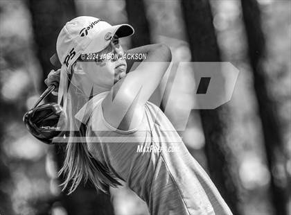 Thumbnail 3 in NCHSAA 4A Finals (Round 1) photogallery.