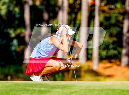Thumbnail 1 in NCHSAA 4A Finals (Round 1) photogallery.