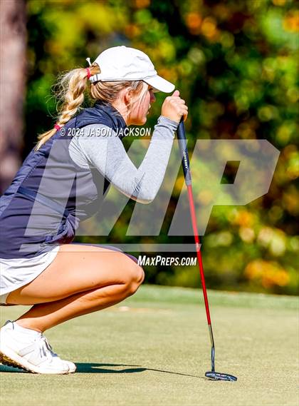 Thumbnail 1 in NCHSAA 4A Finals (Round 1) photogallery.