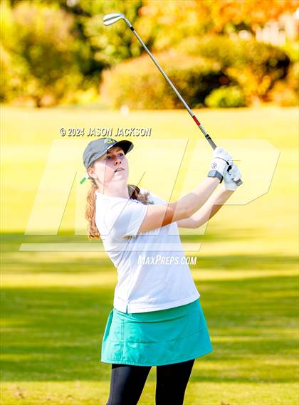 Thumbnail 1 in NCHSAA 4A Finals (Round 1) photogallery.
