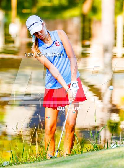 Thumbnail 3 in NCHSAA 4A Finals (Round 1) photogallery.