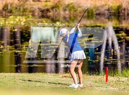 Thumbnail 3 in NCHSAA 4A Finals (Round 1) photogallery.