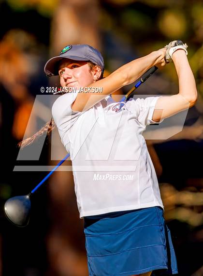 Thumbnail 2 in NCHSAA 4A Finals (Round 1) photogallery.