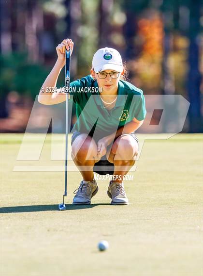 Thumbnail 3 in NCHSAA 4A Finals (Round 1) photogallery.
