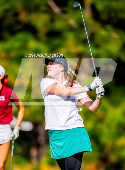 Thumbnail 3 in NCHSAA 4A Finals (Round 1) photogallery.