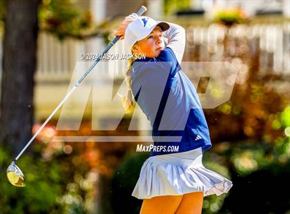 Thumbnail 1 in NCHSAA 4A Finals (Round 1) photogallery.