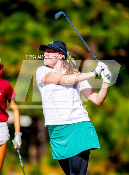 Thumbnail 1 in NCHSAA 4A Finals (Round 1) photogallery.