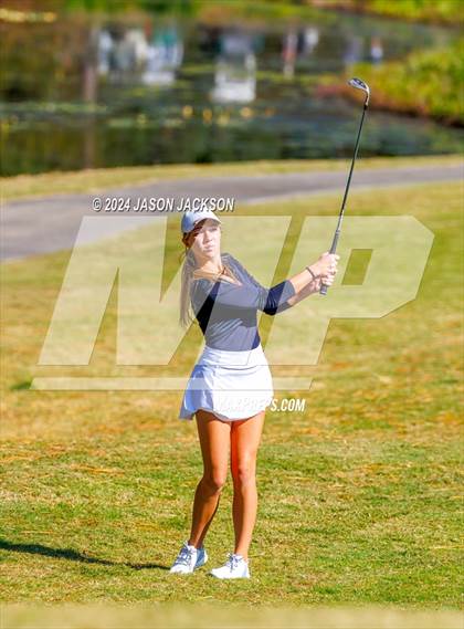 Thumbnail 3 in NCHSAA 4A Finals (Round 1) photogallery.