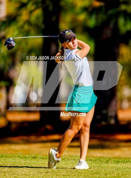 Thumbnail 3 in NCHSAA 4A Finals (Round 1) photogallery.