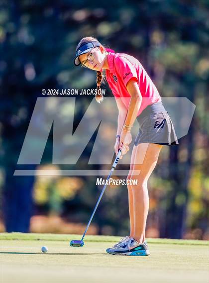Thumbnail 2 in NCHSAA 4A Finals (Round 1) photogallery.