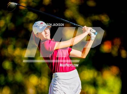 Thumbnail 1 in NCHSAA 4A Finals (Round 1) photogallery.