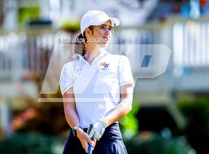 Thumbnail 3 in NCHSAA 4A Finals (Round 1) photogallery.