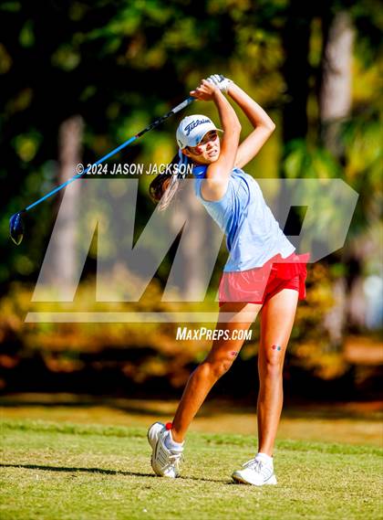 Thumbnail 1 in NCHSAA 4A Finals (Round 1) photogallery.