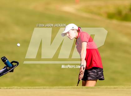 Thumbnail 1 in NCHSAA 4A Finals (Round 1) photogallery.