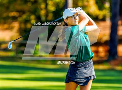 Thumbnail 1 in NCHSAA 4A Finals (Round 1) photogallery.