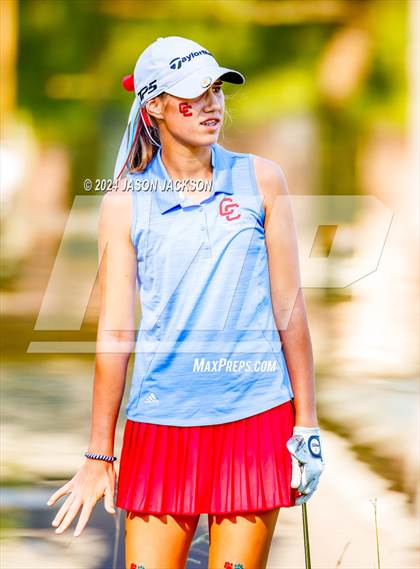 Thumbnail 1 in NCHSAA 4A Finals (Round 1) photogallery.