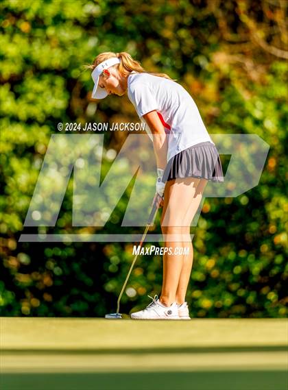 Thumbnail 2 in NCHSAA 4A Finals (Round 1) photogallery.
