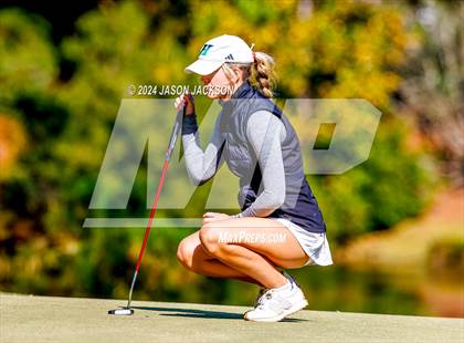 Thumbnail 1 in NCHSAA 4A Finals (Round 1) photogallery.