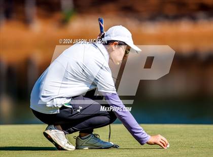 Thumbnail 3 in NCHSAA 4A Finals (Round 1) photogallery.