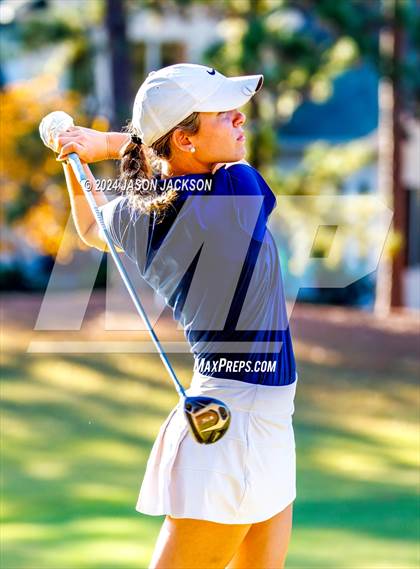 Thumbnail 3 in NCHSAA 4A Finals (Round 1) photogallery.
