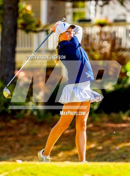 Thumbnail 2 in NCHSAA 4A Finals (Round 1) photogallery.