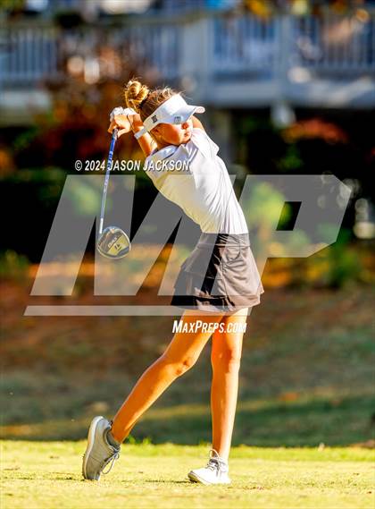 Thumbnail 2 in NCHSAA 4A Finals (Round 1) photogallery.