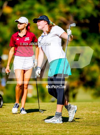Thumbnail 2 in NCHSAA 4A Finals (Round 1) photogallery.