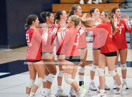 Thumbnail 3 in Regis Jesuit @ Columbine photogallery.