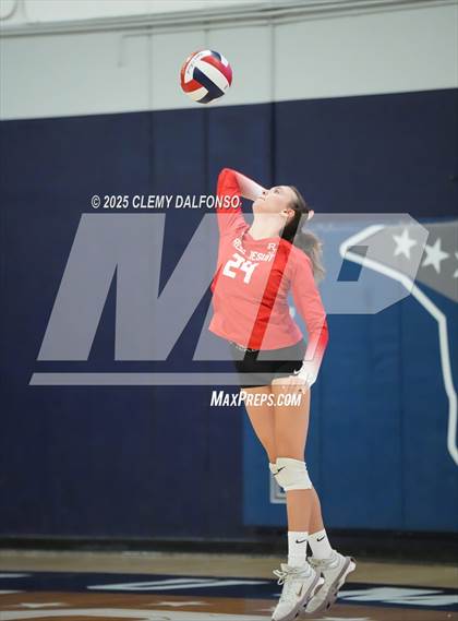 Thumbnail 2 in Regis Jesuit @ Columbine photogallery.