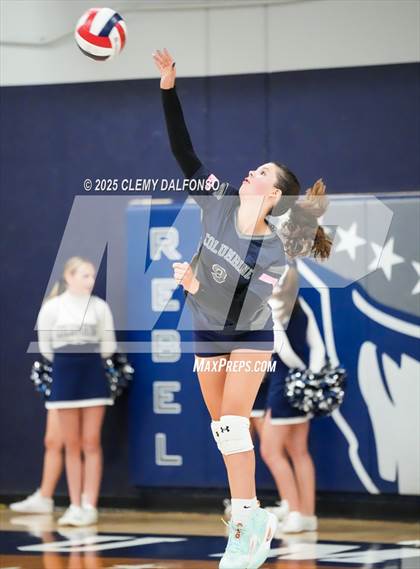 Thumbnail 1 in Regis Jesuit @ Columbine photogallery.