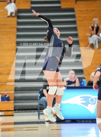 Thumbnail 2 in Regis Jesuit @ Columbine photogallery.