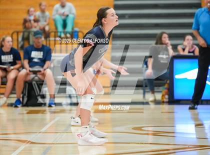 Thumbnail 2 in Regis Jesuit @ Columbine photogallery.