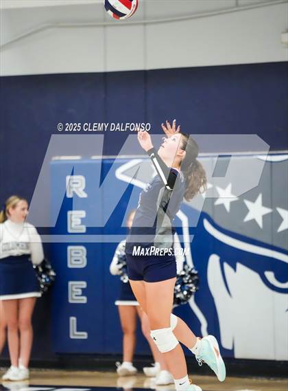 Thumbnail 1 in Regis Jesuit @ Columbine photogallery.
