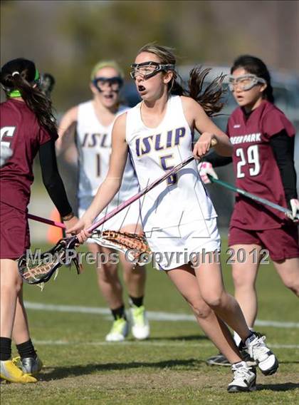 Thumbnail 3 in Deer Park @ Islip photogallery.