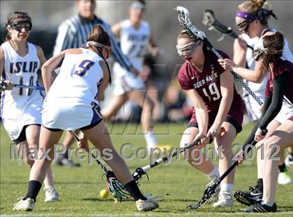 Thumbnail 1 in Deer Park @ Islip photogallery.