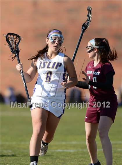 Thumbnail 3 in Deer Park @ Islip photogallery.