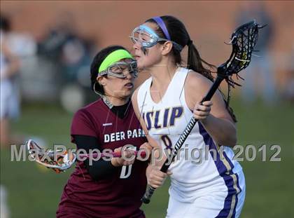 Thumbnail 1 in Deer Park @ Islip photogallery.