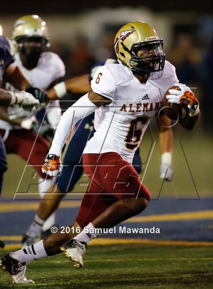 Thumbnail 2 in Alemany @ Notre Dame (SO) photogallery.