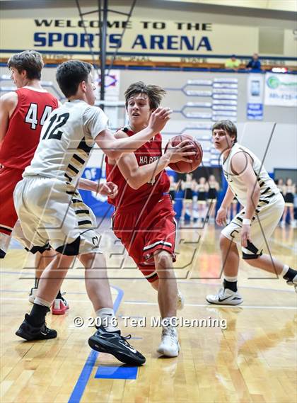 Thumbnail 3 in Charleston vs. Harding Academy (AAA 3A Round Two) photogallery.