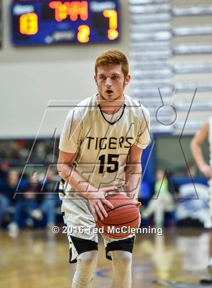 Thumbnail 2 in Charleston vs. Harding Academy (AAA 3A Round Two) photogallery.