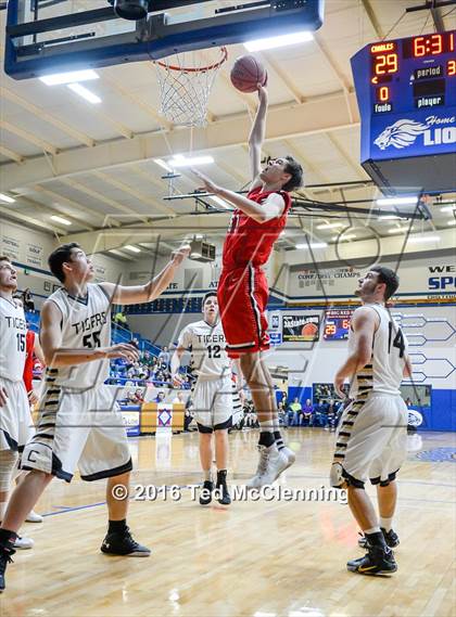 Thumbnail 3 in Charleston vs. Harding Academy (AAA 3A Round Two) photogallery.