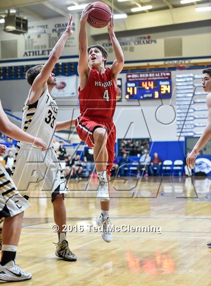 Thumbnail 3 in Charleston vs. Harding Academy (AAA 3A Round Two) photogallery.