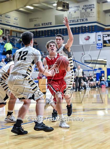 Thumbnail 3 in Charleston vs. Harding Academy (AAA 3A Round Two) photogallery.