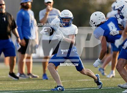 Thumbnail 3 in Van Alstyne @ Gunter (Scrimmage) photogallery.
