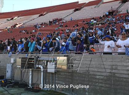 Thumbnail 1 in Los Angeles vs. Monroe (CIF L.A. City Section D3 Final) photogallery.