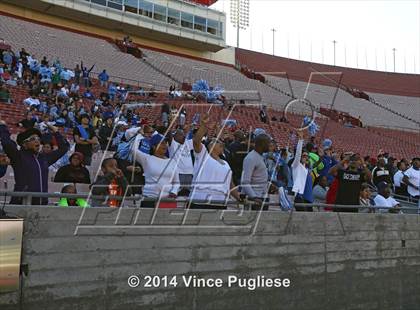 Thumbnail 1 in Los Angeles vs. Monroe (CIF L.A. City Section D3 Final) photogallery.